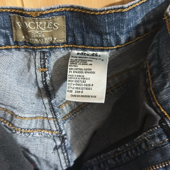 Rockies by Rocky Mountain Women's Natural Rise Jeans - Picture 3 of 5